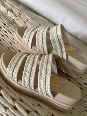 Women’s Braided Platform slide Espadrilles Sandals in Cream size 7